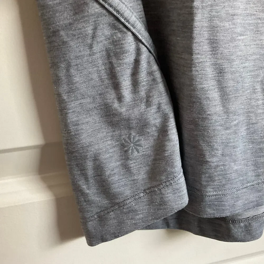 Athleta Girl Grey Keyhole Back Grey Tank Top - Size Medium‎